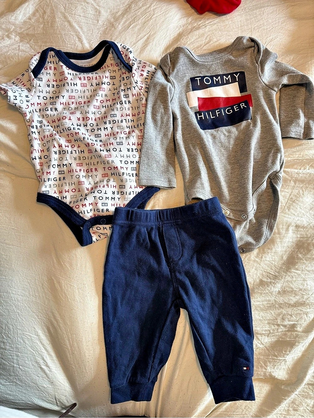 Tommy Hilfiger Baby Boys Logo Bodysuits and Pants 3-Piece Set Baby 3/6M
